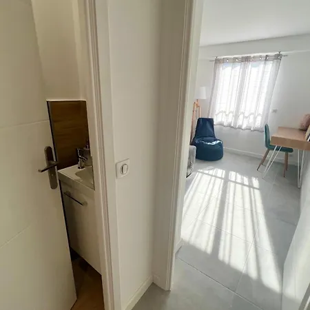 Apartment - 4 People - Parking - Swimming Pool *